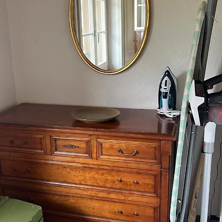Διαμέρισμα Simple Flat 72 M2 In The Centre Of With Private Parking Burgdorf