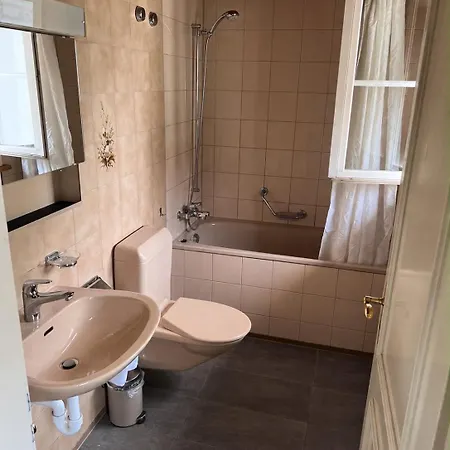 Simple Flat 72 M2 In The Centre Of With Private Parking * Burgdorf