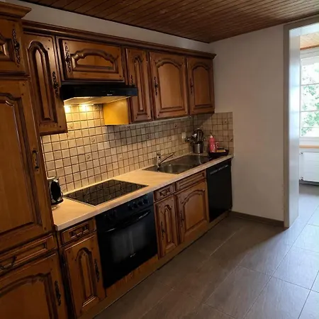 Simple Flat 72 M2 In The Centre Of With Private Parking *