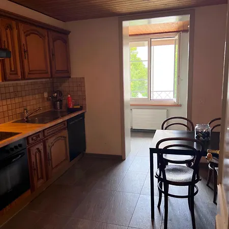 Simple Flat 72 M2 In The Centre Of With Private Parking * Burgdorf