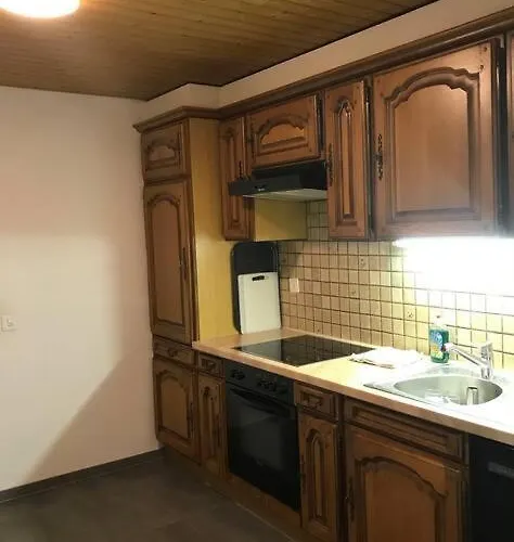 Simple Flat 72 M2 In The Centre Of With Private Parking דירה *