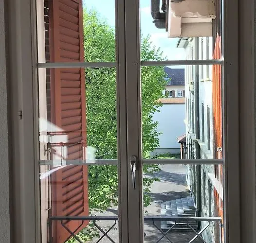 Simple Flat 72 M2 In The Centre Of With Private Parking *