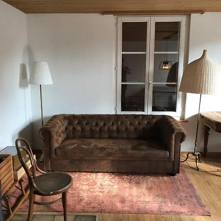 Apartament Simple Flat 72 M2 In The Centre Of With Private Parking